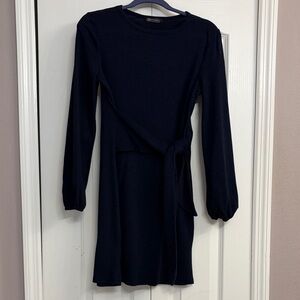 Chic Navy Long Sleeve Dress